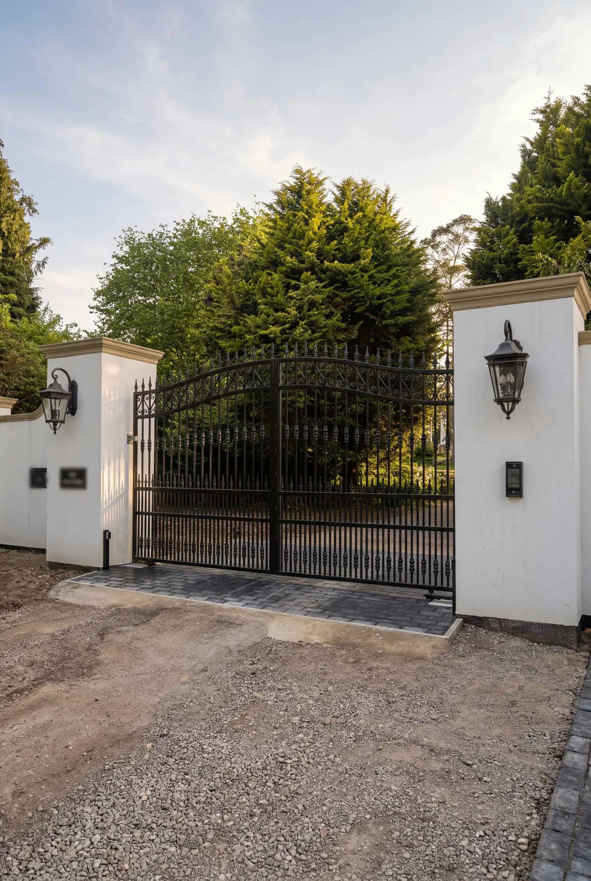 Do You Need Planning Permission for Driveway Gates?